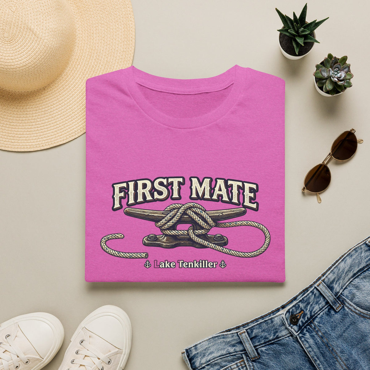 First Mate T-Shirt t-shirt in Heather Berry — front view